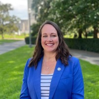 Photograph of Rebecca Harris